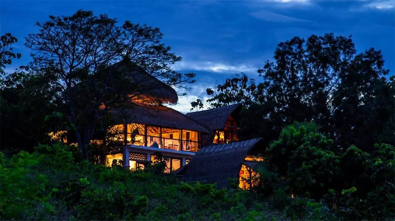 Vertical House Bali Uluwatu  Uluwatu (Bali)